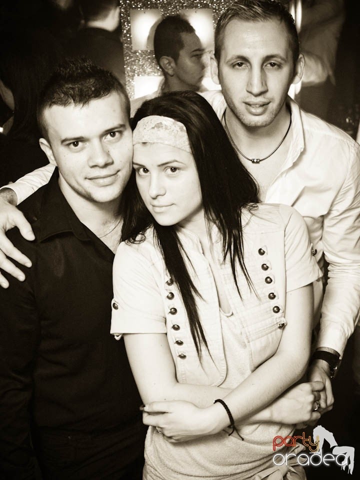 Petrecere cu Blaga în Club Life,