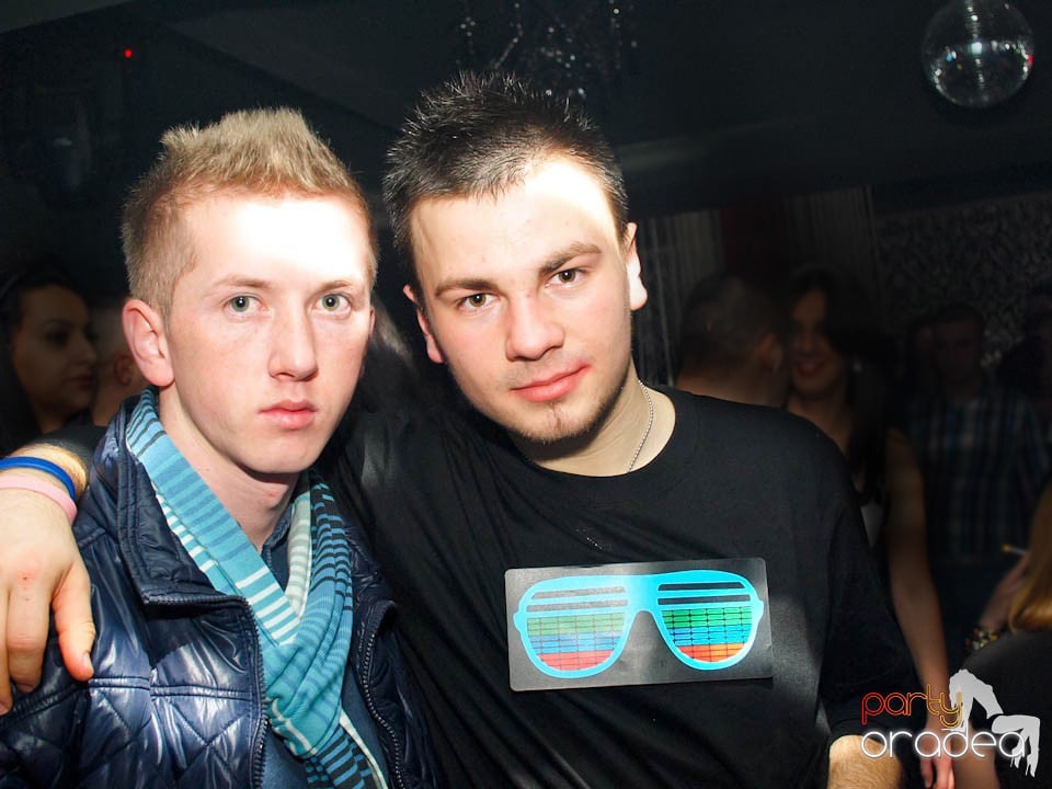 Petrecere cu Blaga în Club Life,