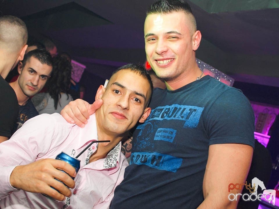 Petrecere cu Blaga în Club Life,