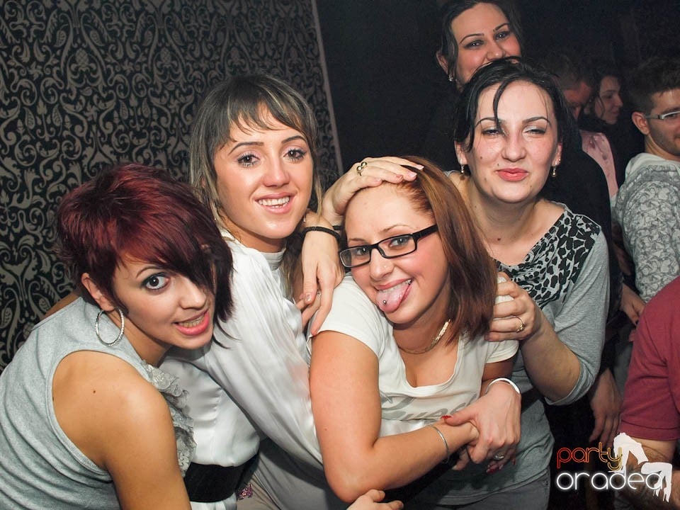 Petrecere cu Blaga în Club Life,