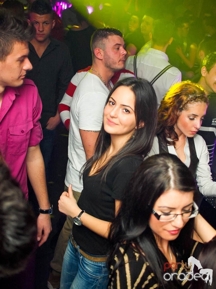 Petrecere cu Blaga în Club Life,