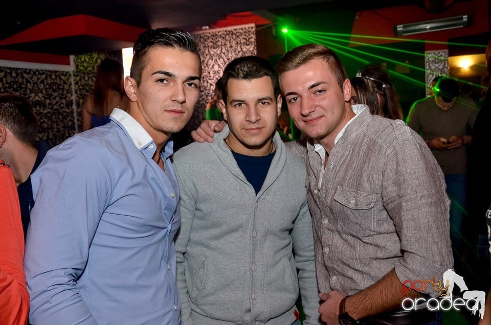 Petrecere cu Blaga în Club Life,