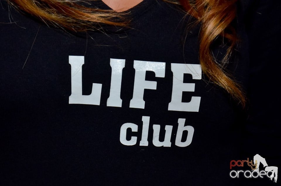 Petrecere cu Blaga în Club Life, 