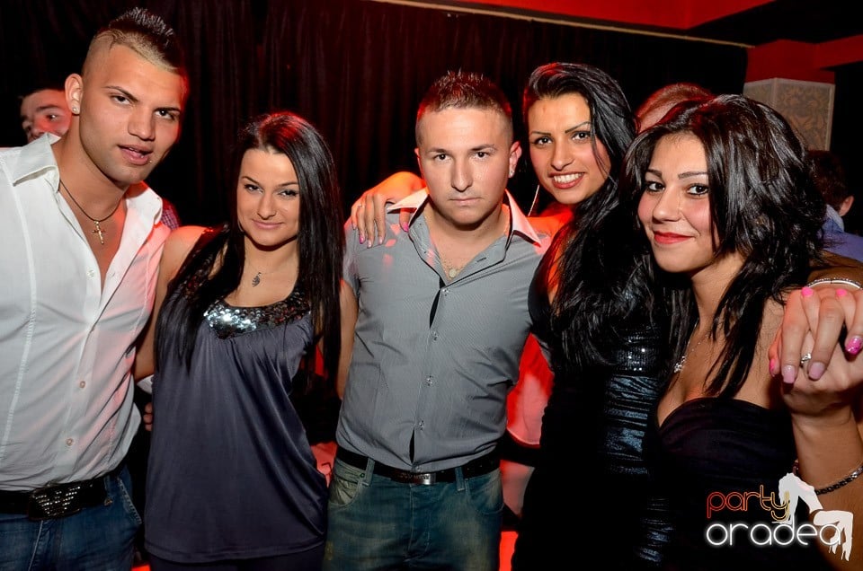 Petrecere cu Blaga în Club Life,