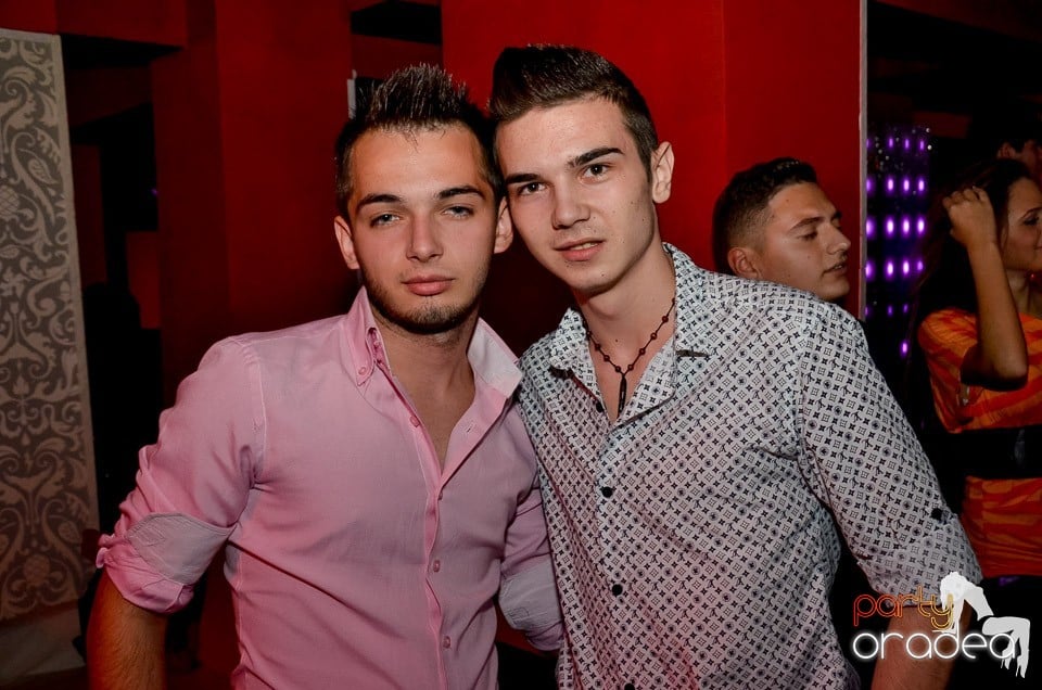 Petrecere cu Blaga în Club Life,