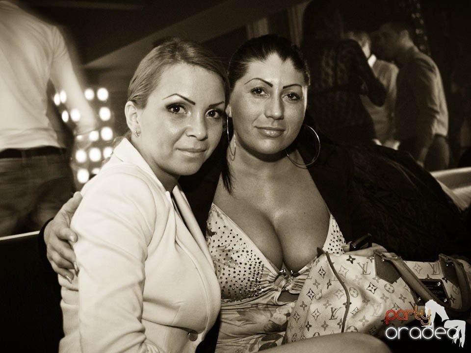 Petrecere cu Blaga în Club Life,