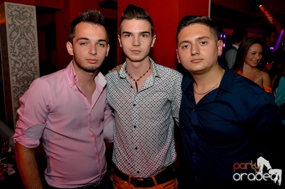 Petrecere cu Blaga în Club Life, 