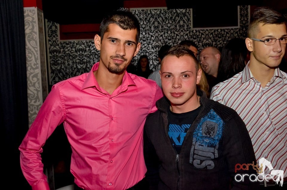 Petrecere cu Blaga în Club Life,