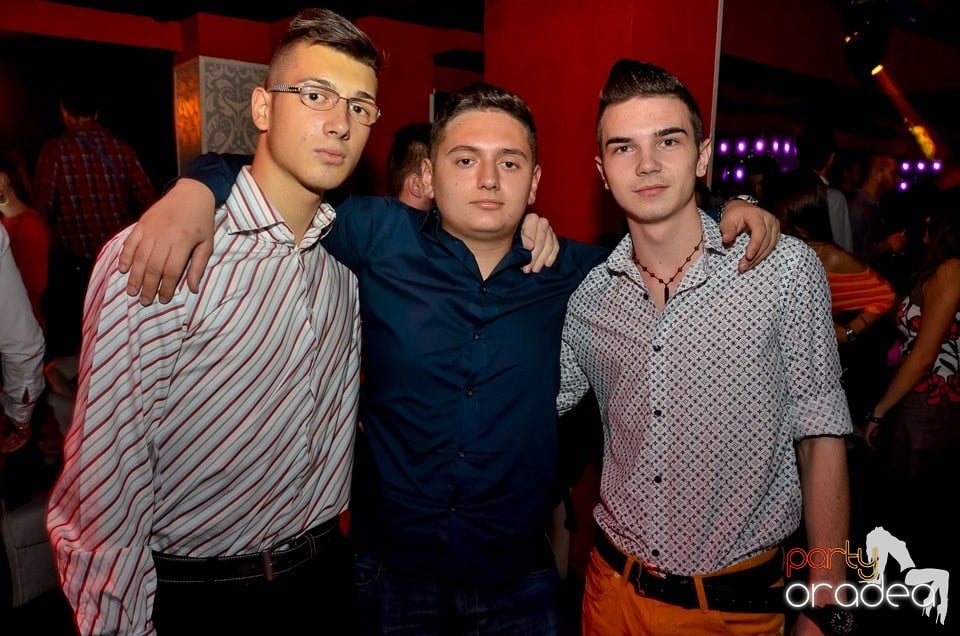 Petrecere cu Blaga în Club Life,