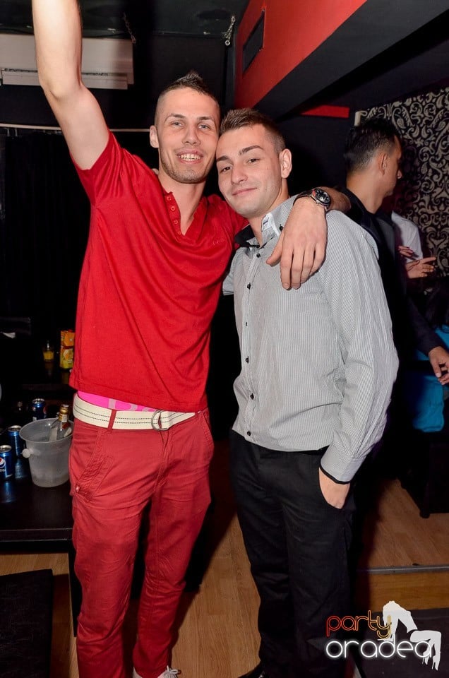 Petrecere cu Blaga în Club Life,