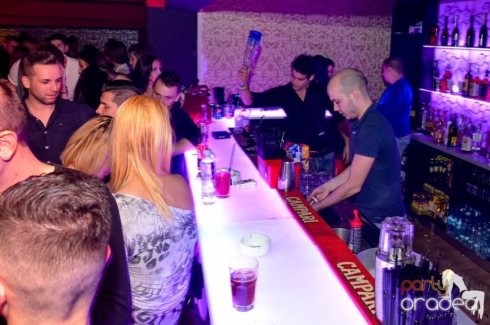 Petrecere cu Blaga în Club Life,