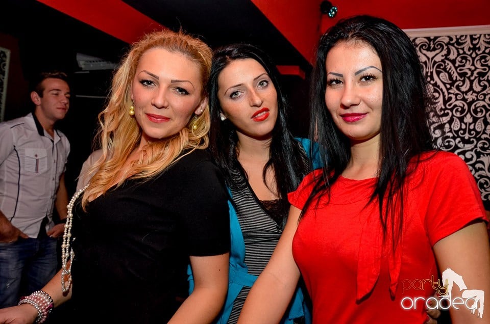 Petrecere cu Blaga în Club Life,