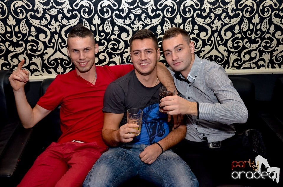 Petrecere cu Blaga în Club Life,