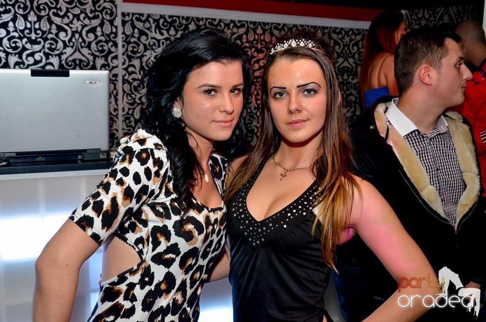 Petrecere cu Blaga în Club Life,