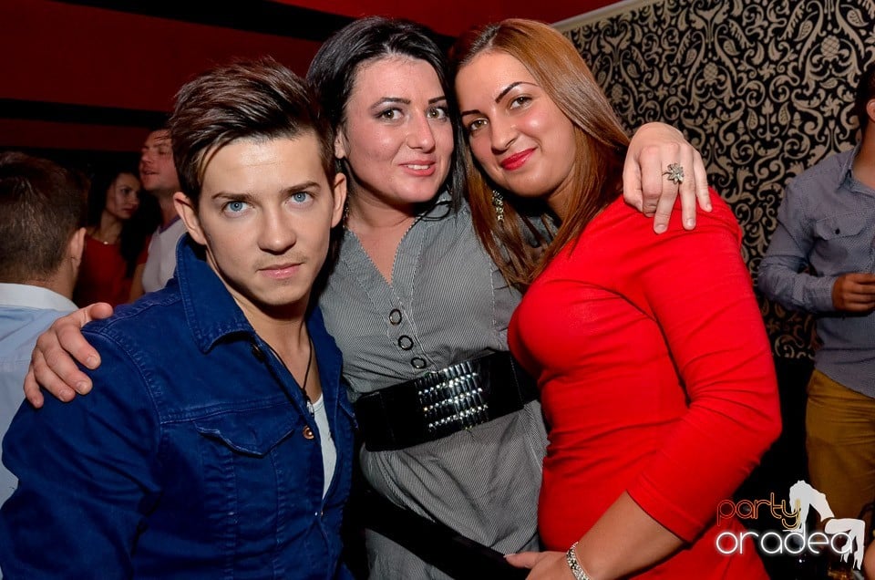 Petrecere cu Blaga în Club Life,