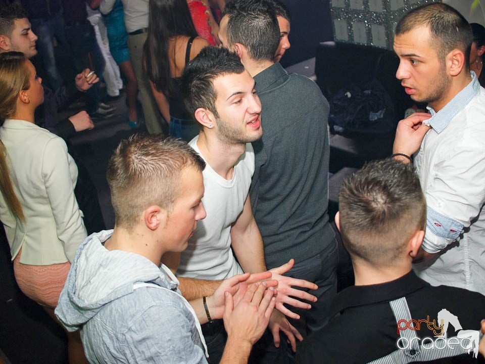 Petrecere cu Blaga în Club Life,