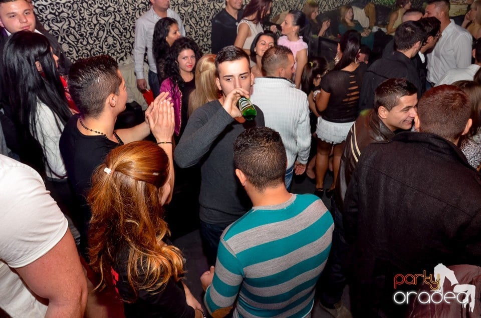 Petrecere cu Blaga în Club Life,