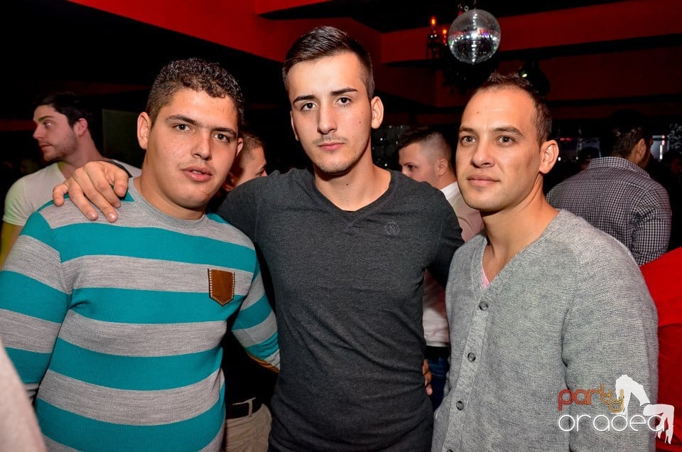 Petrecere cu Blaga în Club Life,
