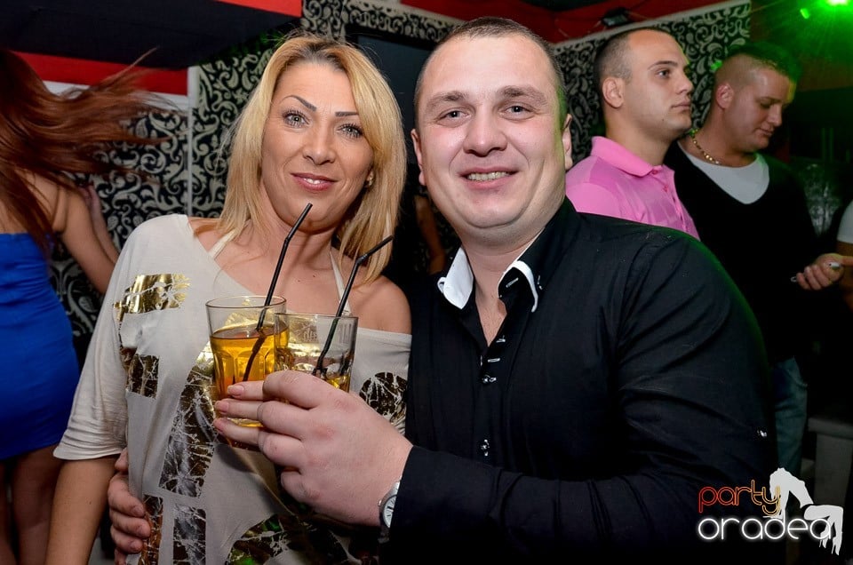 Petrecere cu Blaga în Club Life,