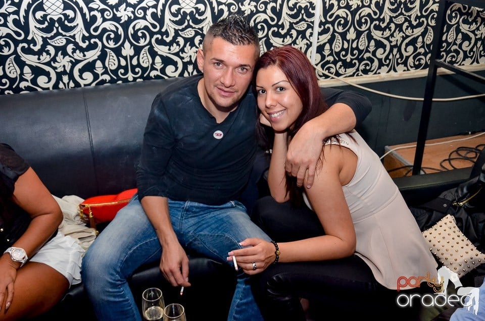 Petrecere cu Blaga în Club Life,