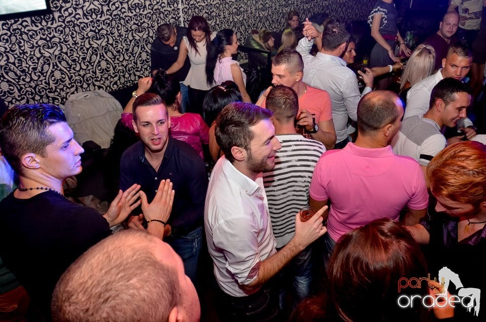 Petrecere cu Blaga în Club Life,