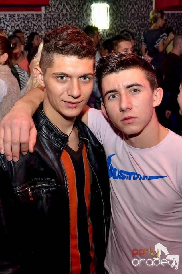 Petrecere cu Blaga în Club Life,