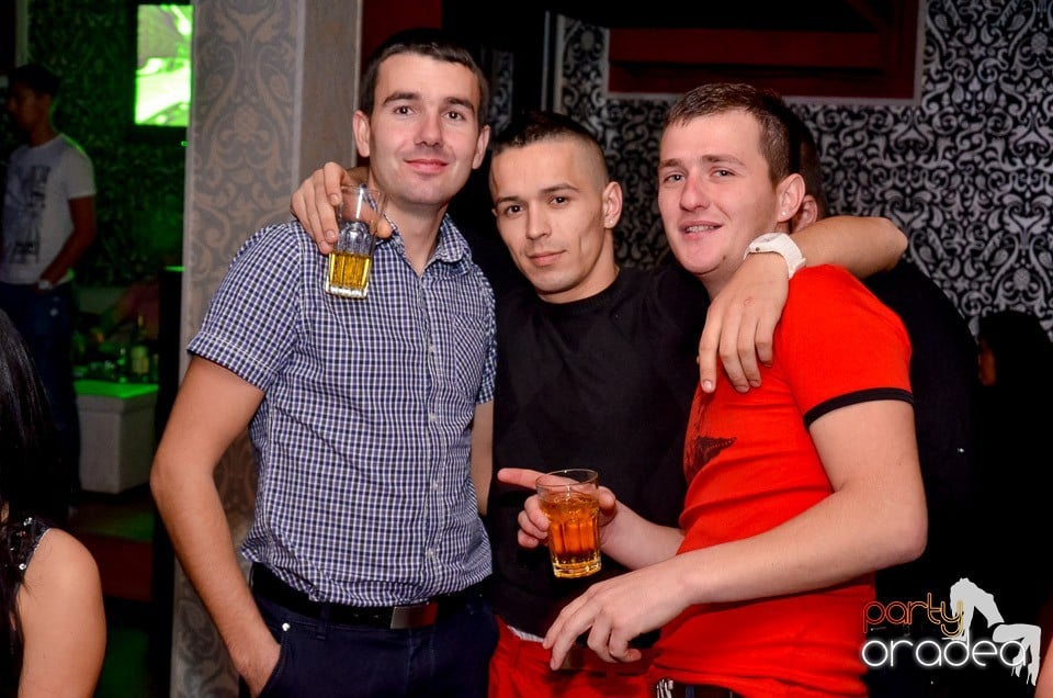Petrecere cu Blaga în Club Life,