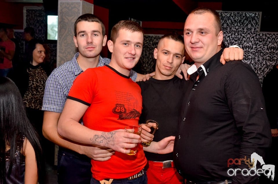Petrecere cu Blaga în Club Life,