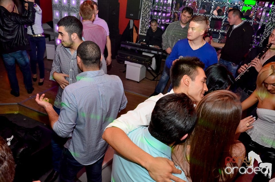 Petrecere cu Blaga în Club Life,