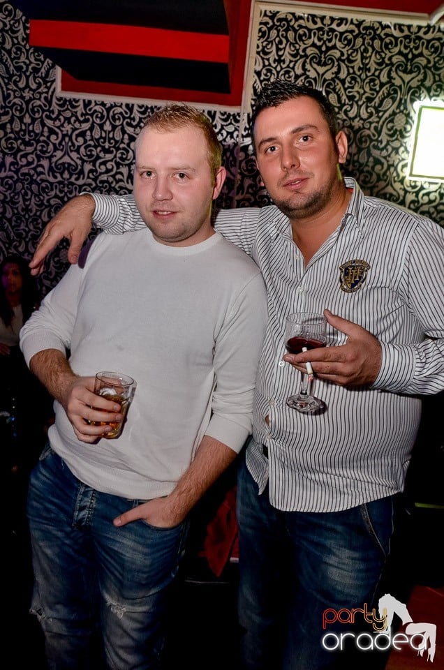Petrecere cu Blaga în Club Life,