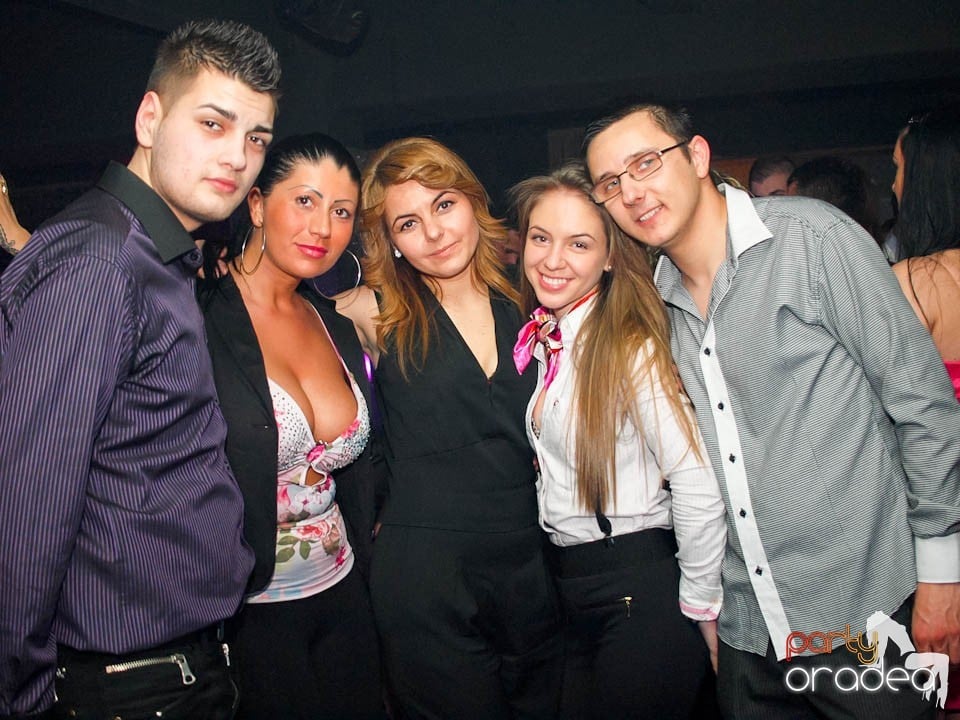 Petrecere cu Blaga în Club Life,