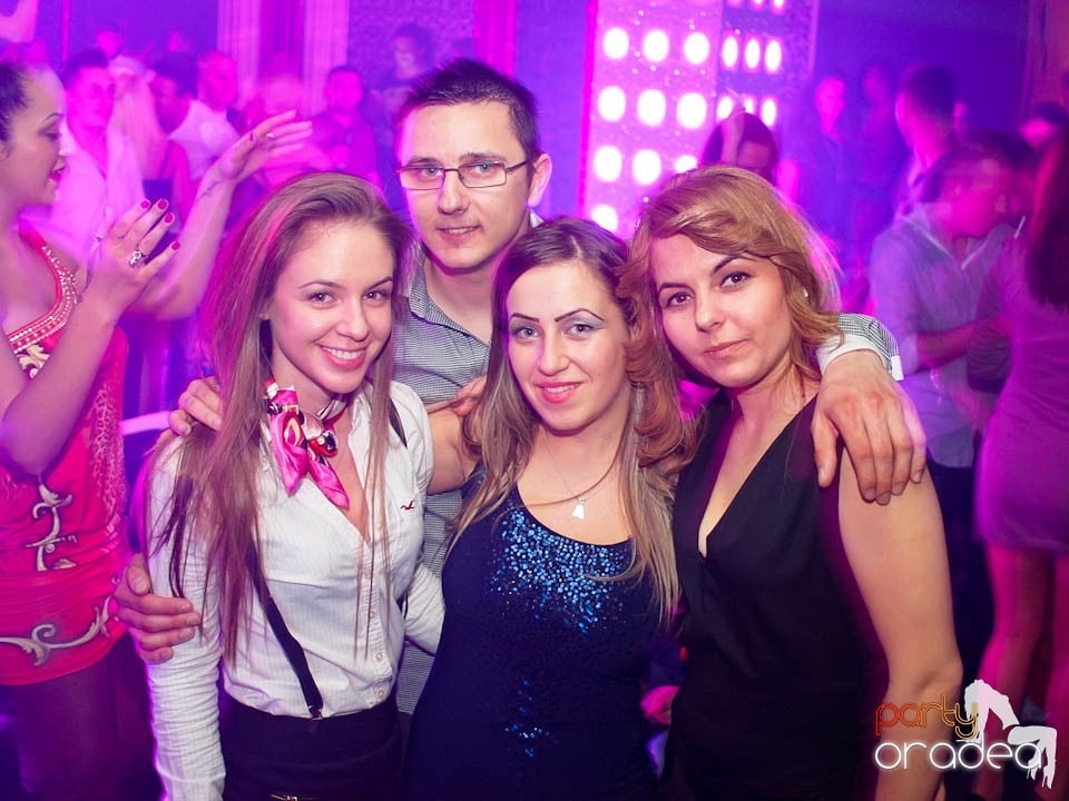Petrecere cu Blaga în Club Life,