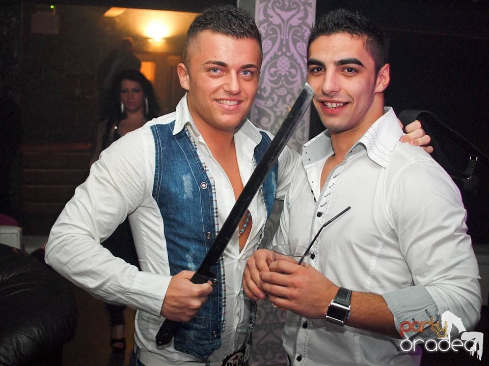 Petrecere cu Blaga în Club Life,