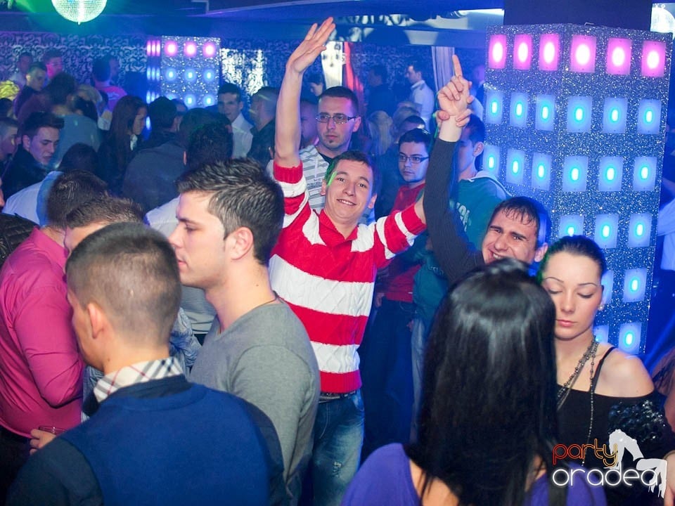 Petrecere cu Blaga în Club Life,
