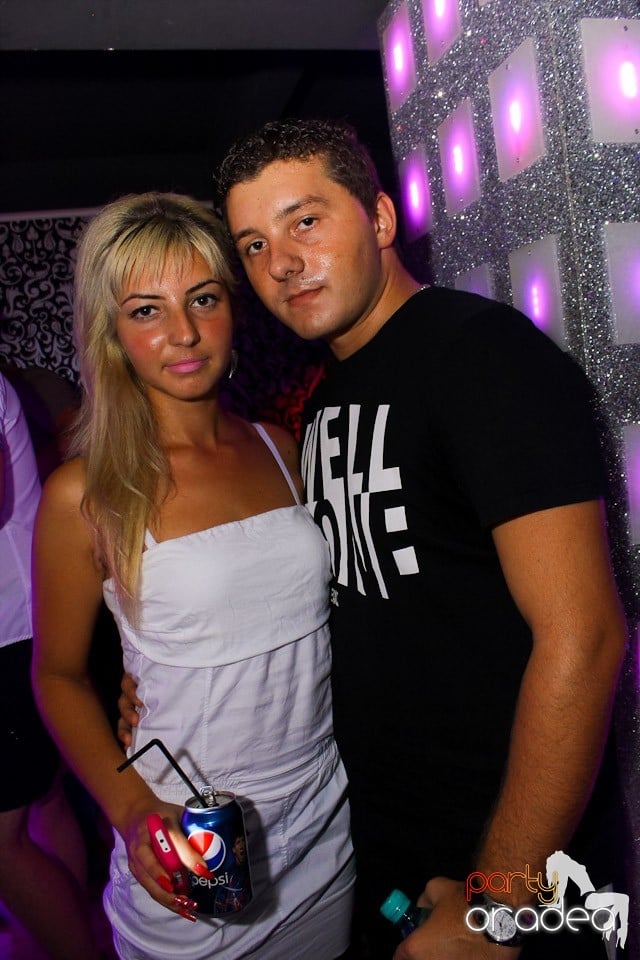 Petrecere cu Blaga în Life Club, 