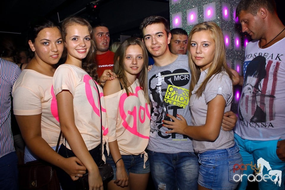 Petrecere cu Blaga în Life Club, 