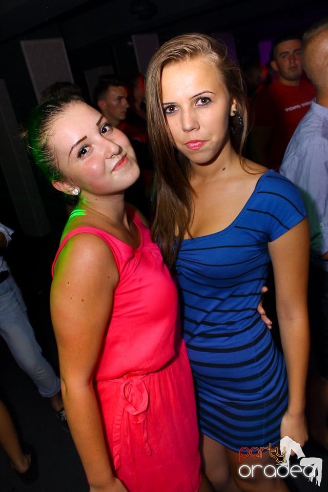 Petrecere cu Blaga în Life Club, 