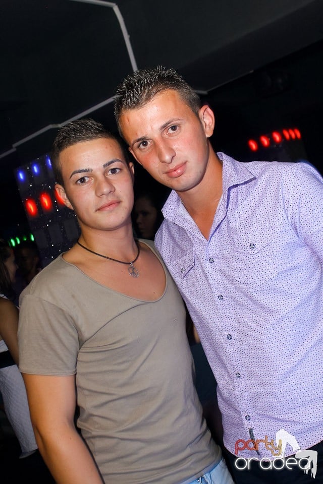 Petrecere cu Blaga în Life Club, 