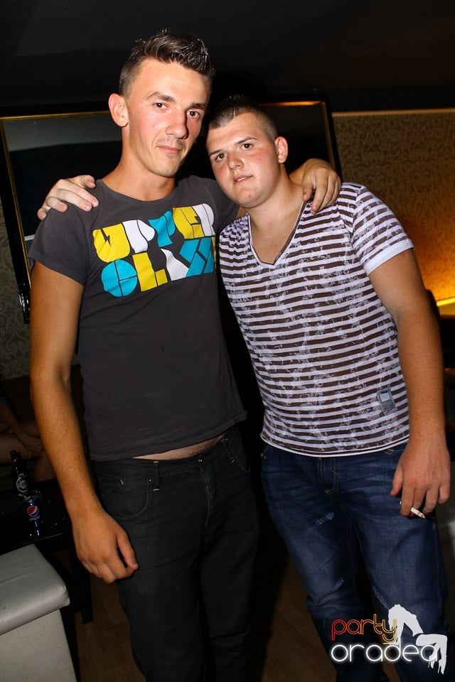 Petrecere cu Blaga în Life Club, 