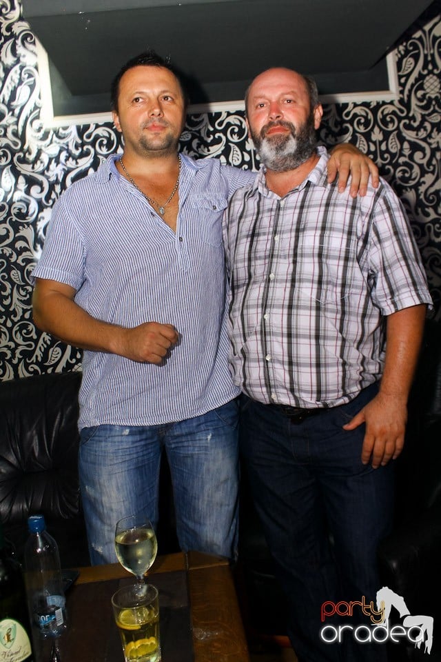 Petrecere cu Blaga în Life Club, 