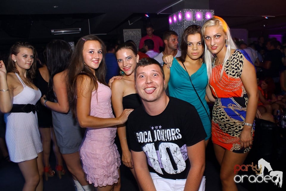 Petrecere cu Blaga în Life Club, 