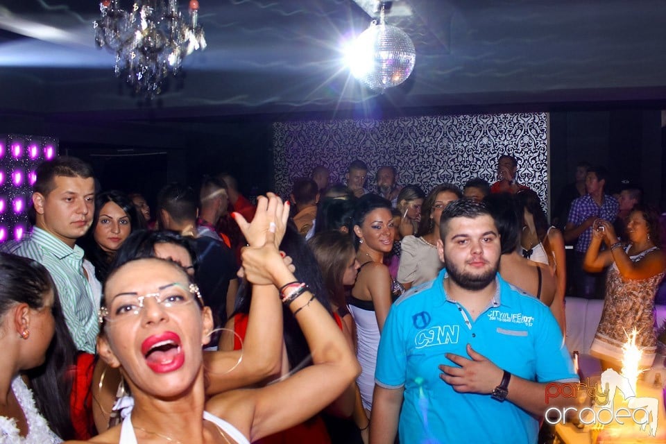 Petrecere cu Blaga în Life Club, 