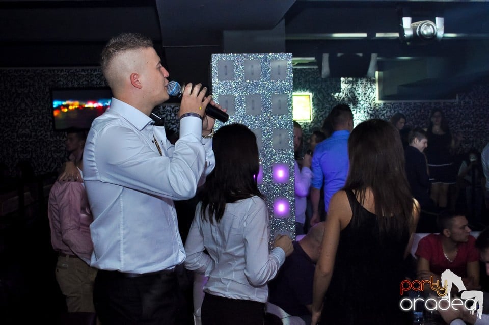 Petrecere cu Blaga şi Liviu Guţă în Life,