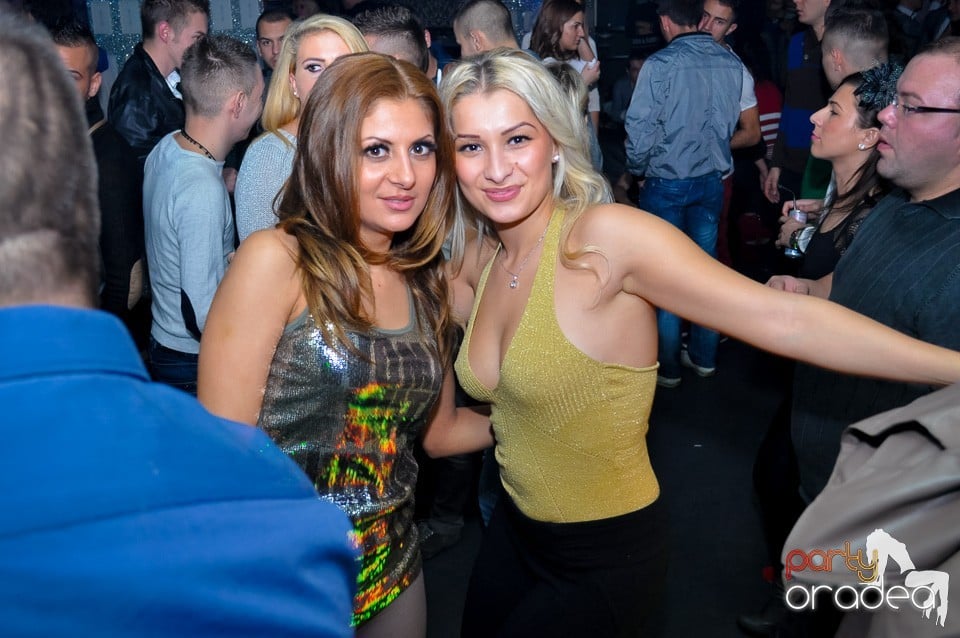 Petrecere cu Blaga şi Liviu Guţă în Life, 