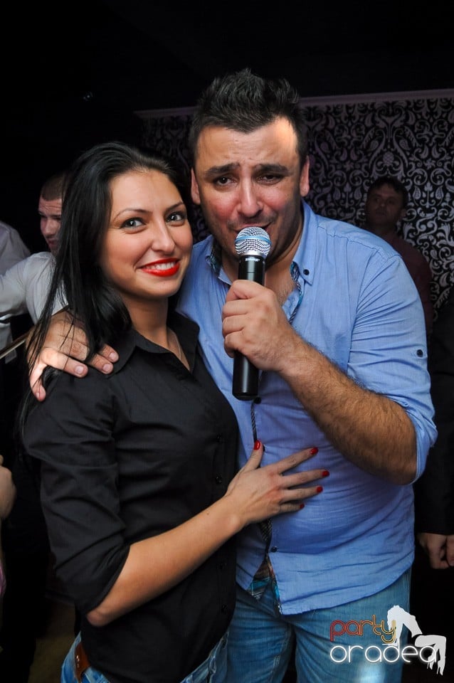 Petrecere cu Blaga şi Liviu Guţă în Life,