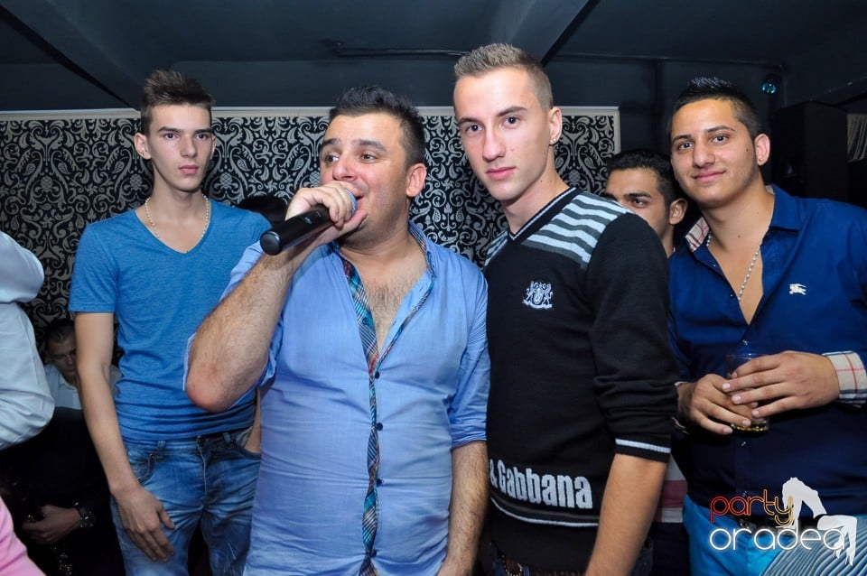 Petrecere cu Blaga şi Liviu Guţă în Life,