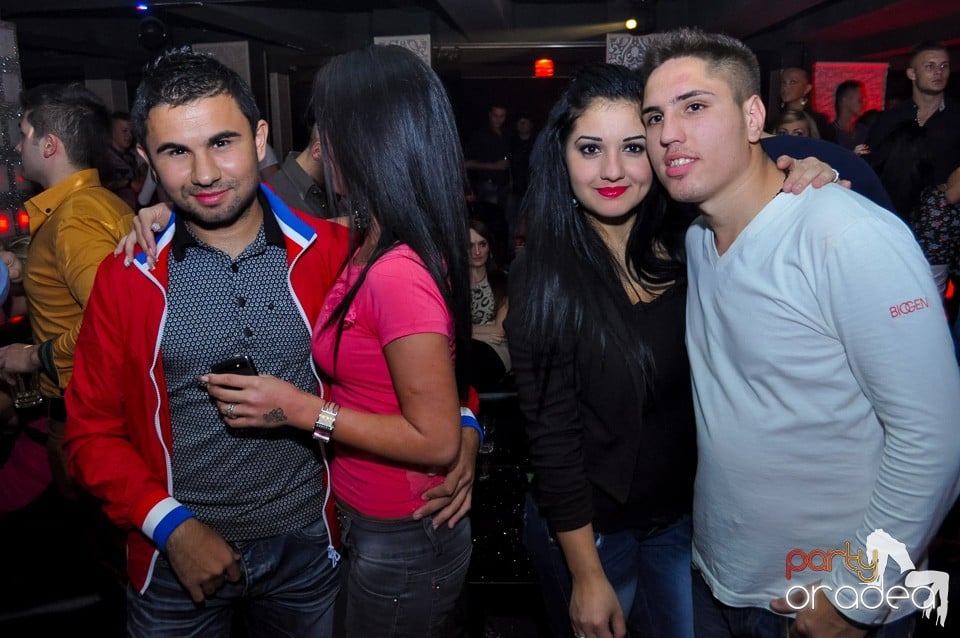 Petrecere cu Blaga şi Liviu Guţă în Life,