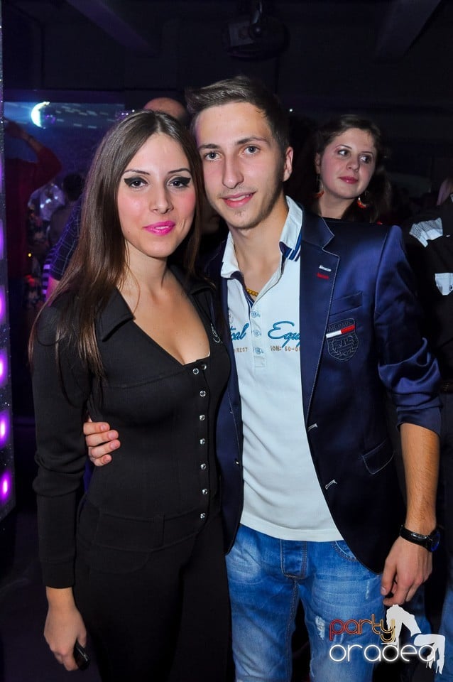 Petrecere cu Blaga şi Liviu Guţă în Life,