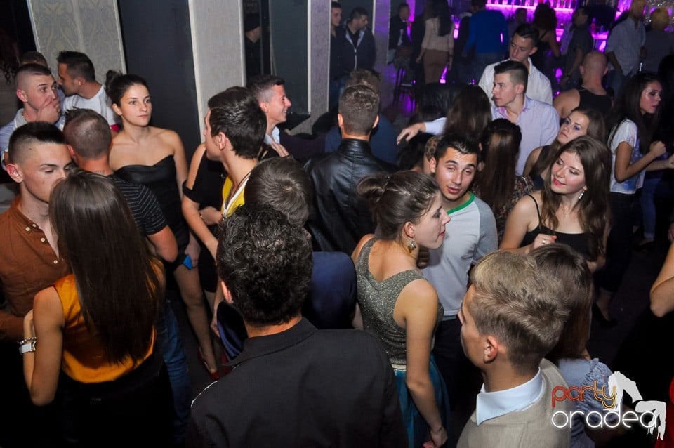 Petrecere cu Blaga şi Liviu Guţă în Life,