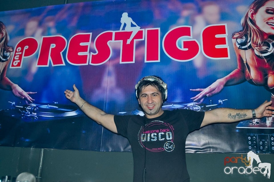 Petrecere cu DJ Jungle în Club Prestige, 